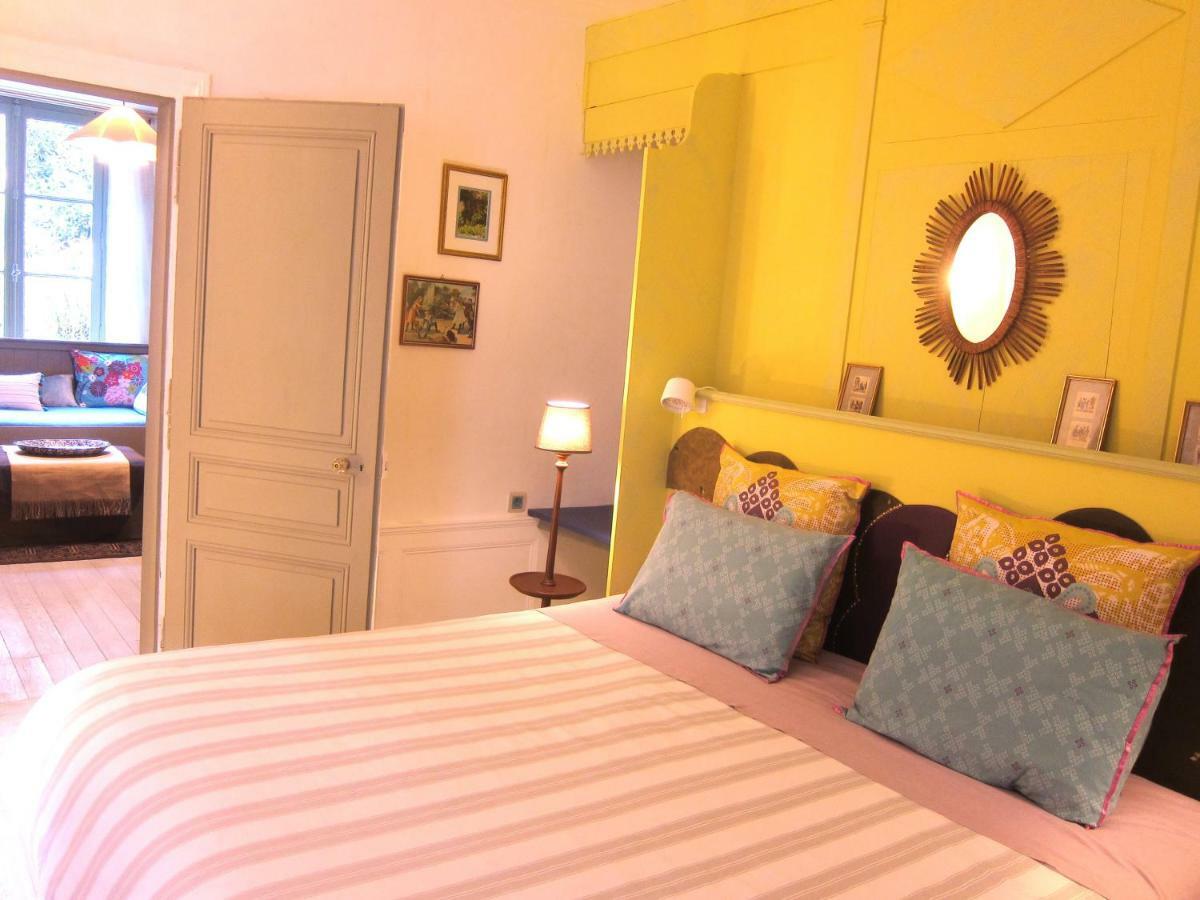 Bed and Breakfast Le Murmure De La Falaise Beaumont-le-Roger Екстер'єр фото