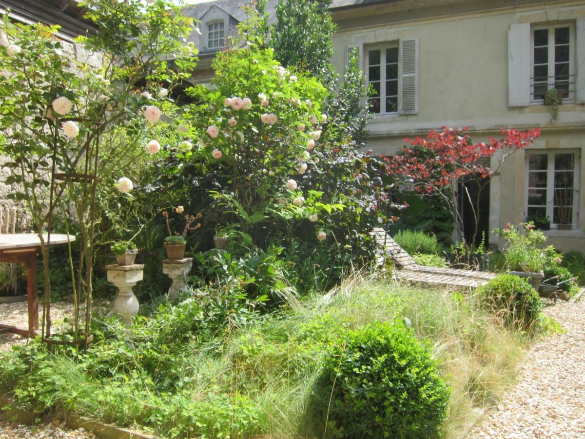 Bed and Breakfast Le Murmure De La Falaise Beaumont-le-Roger Екстер'єр фото